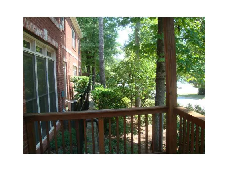 102 Glentown Way Unit 102, Atlanta, Georgia 30328, 3 Bedrooms Bedrooms, ,2 BathroomsBathrooms,Residential,Sold,102 Glentown Way Unit 102,5054531