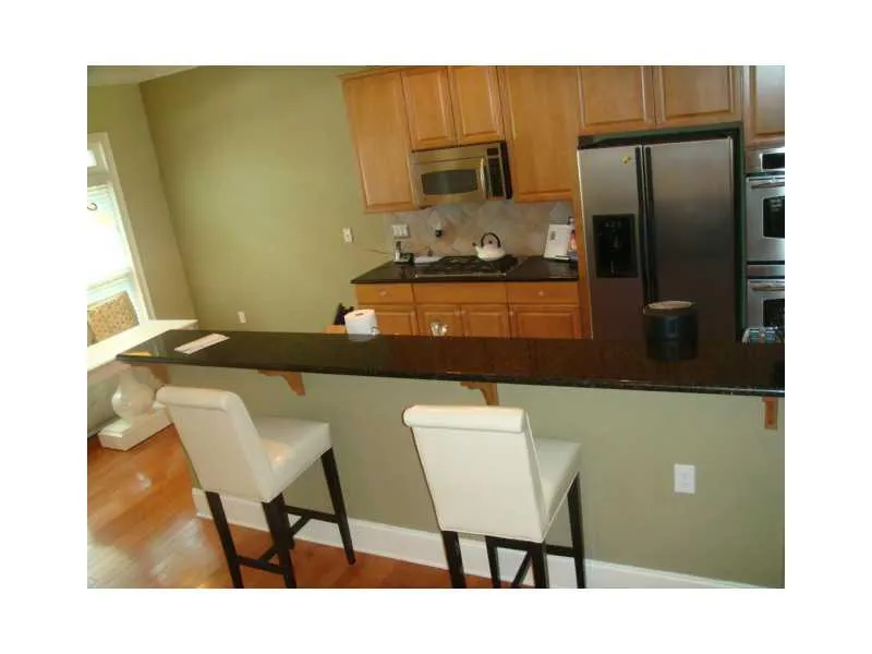 102 Glentown Way Unit 102, Atlanta, Georgia 30328, 3 Bedrooms Bedrooms, ,2 BathroomsBathrooms,Residential,Sold,102 Glentown Way Unit 102,5054531