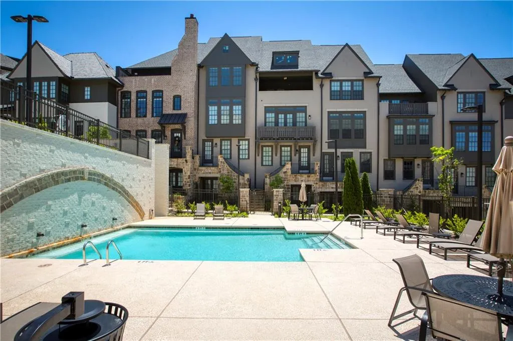 6723 Encore Boulevard, Sandy Springs, Georgia 30328, 3 Bedrooms Bedrooms, ,4 BathroomsBathrooms,Residential,Sold,6723 Encore Boulevard,7016633