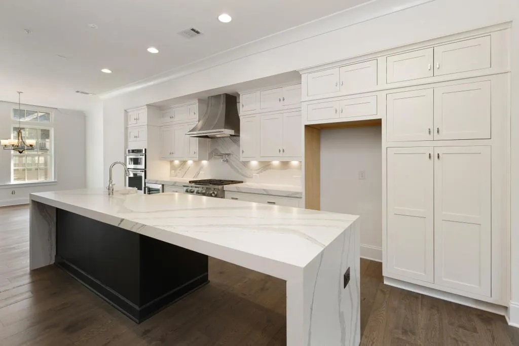 6723 Encore Boulevard, Sandy Springs, Georgia 30328, 3 Bedrooms Bedrooms, ,4 BathroomsBathrooms,Residential,Sold,6723 Encore Boulevard,7016633