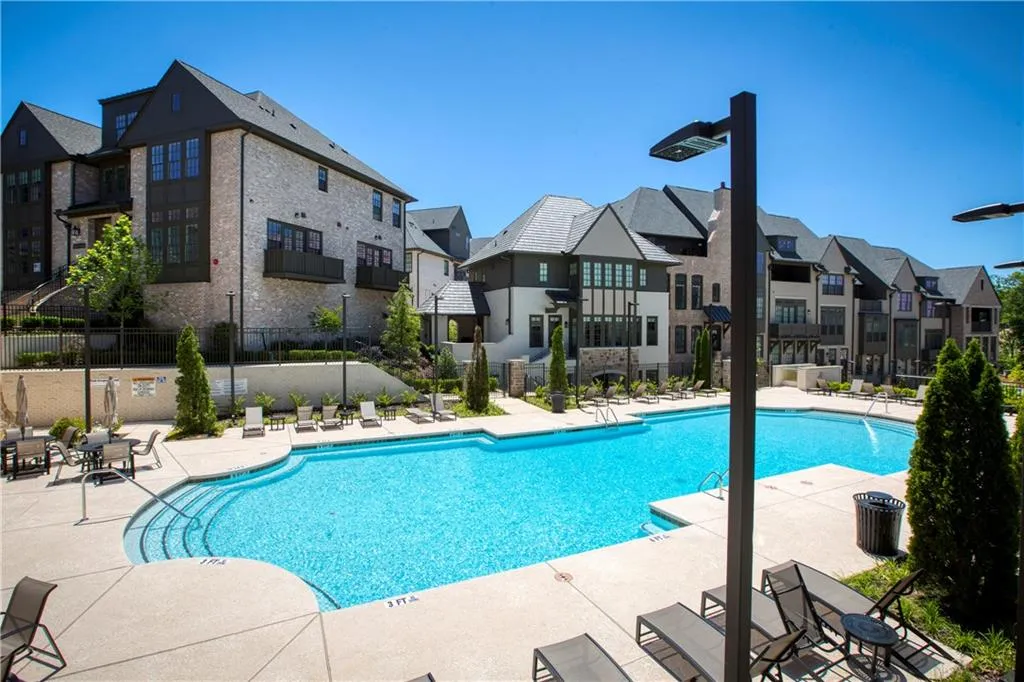 6723 Encore Boulevard, Sandy Springs, Georgia 30328, 3 Bedrooms Bedrooms, ,4 BathroomsBathrooms,Residential,Sold,6723 Encore Boulevard,7016633