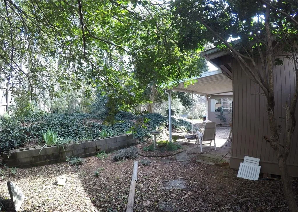 6329 Long Island Court, Atlanta, Georgia 30328, 3 Bedrooms Bedrooms, ,1 BathroomBathrooms,Residential,Sold,6329 Long Island Court,5974498