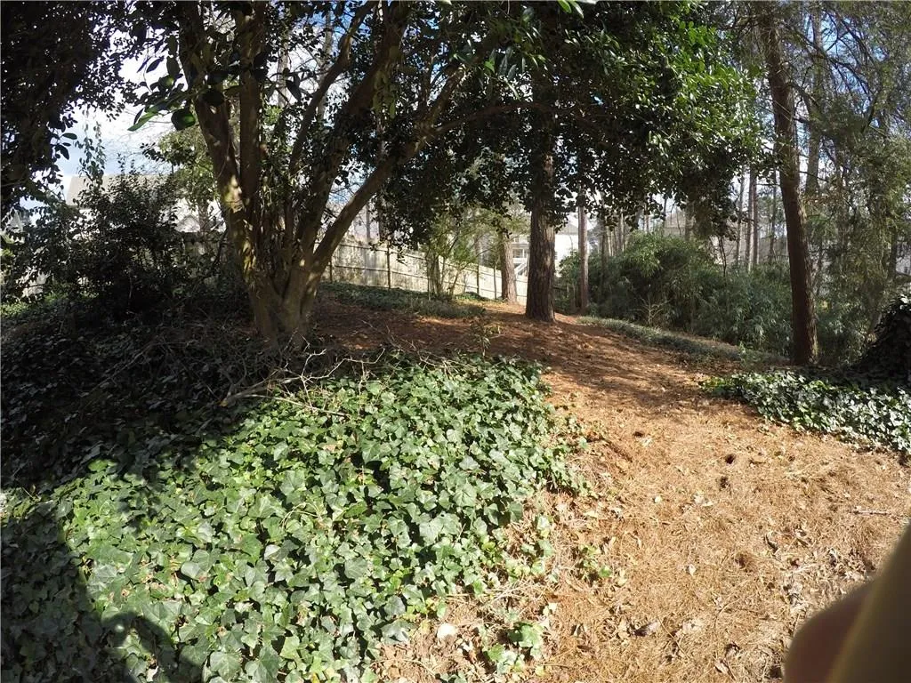 6329 Long Island Court, Atlanta, Georgia 30328, 3 Bedrooms Bedrooms, ,1 BathroomBathrooms,Residential,Sold,6329 Long Island Court,5974498