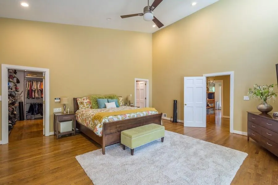 895 Heards Ferry Road, Sandy Springs, Georgia 30328, 3 Bedrooms Bedrooms, ,2 BathroomsBathrooms,Residential,Sold,895 Heards Ferry Road,5685029