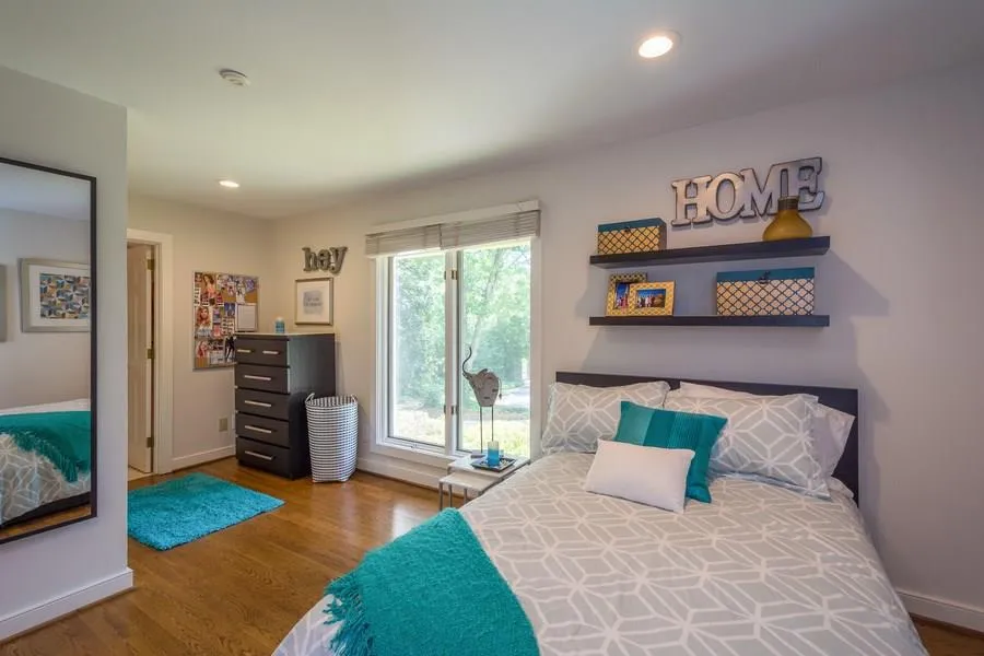 895 Heards Ferry Road, Sandy Springs, Georgia 30328, 3 Bedrooms Bedrooms, ,2 BathroomsBathrooms,Residential,Sold,895 Heards Ferry Road,5685029