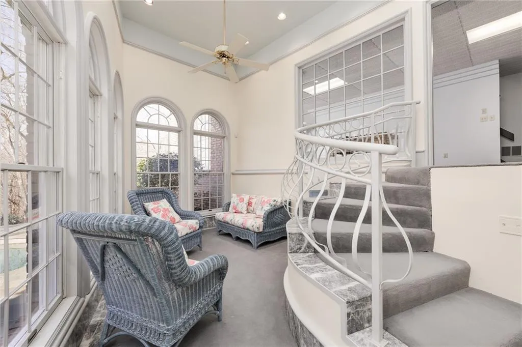 605 Cambridge Way, Sandy Springs, Georgia 30328, 5 Bedrooms Bedrooms, ,5 BathroomsBathrooms,Residential,Sold,605 Cambridge Way,7001333