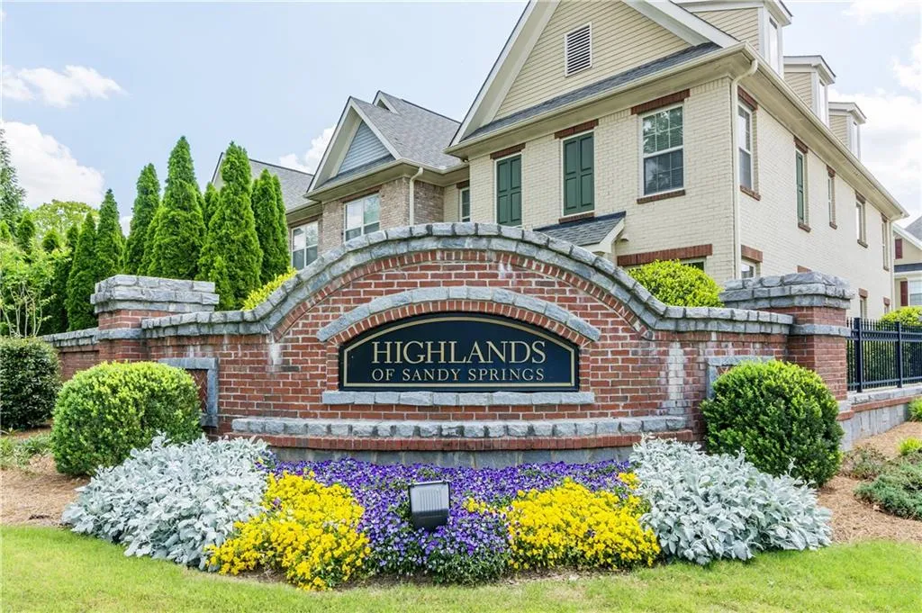 7540 Stoneridge Drive, Sandy Springs, Georgia 30328, 3 Bedrooms Bedrooms, ,3 BathroomsBathrooms,Residential,Sold,7540 Stoneridge Drive,5837088