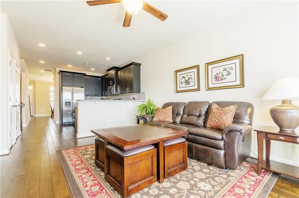 7540 Stoneridge Drive, Sandy Springs, Georgia 30328, 3 Bedrooms Bedrooms, ,3 BathroomsBathrooms,Residential,Sold,7540 Stoneridge Drive,5837088
