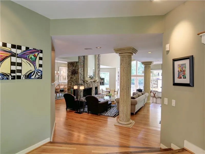 5445 N Powers Ferry Road, Atlanta, Georgia 30327, 5 Bedrooms Bedrooms, ,5 BathroomsBathrooms,Residential,Sold,5445 N Powers Ferry Road,5955798
