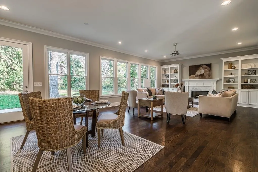 303 Colewood Way, Sandy Springs, Georgia 30328, 5 Bedrooms Bedrooms, ,4 BathroomsBathrooms,Residential,Sold,303 Colewood Way,5930232