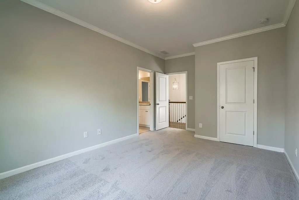 303 Colewood Way, Sandy Springs, Georgia 30328, 5 Bedrooms Bedrooms, ,4 BathroomsBathrooms,Residential,Sold,303 Colewood Way,5930232