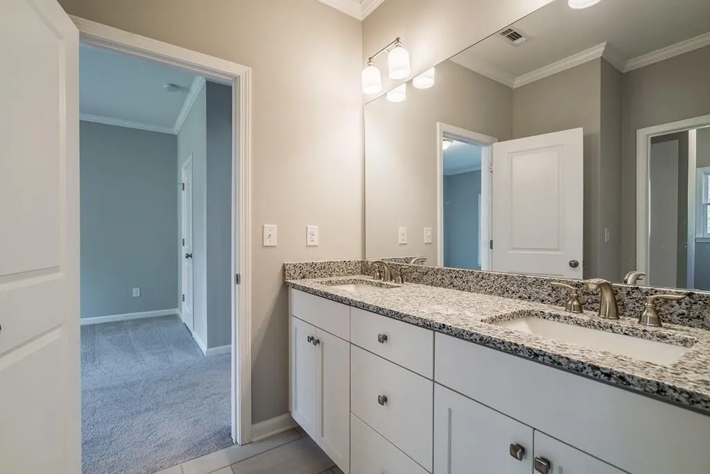 303 Colewood Way, Sandy Springs, Georgia 30328, 5 Bedrooms Bedrooms, ,4 BathroomsBathrooms,Residential,Sold,303 Colewood Way,5930232