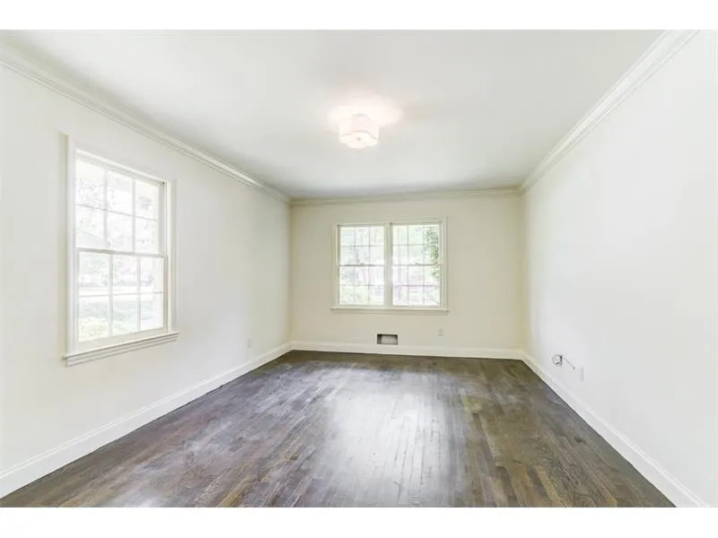 515 Old Creek Road, Sandy Springs, Georgia 30342, 3 Bedrooms Bedrooms, ,2 BathroomsBathrooms,Residential,Sold,515 Old Creek Road,5870230
