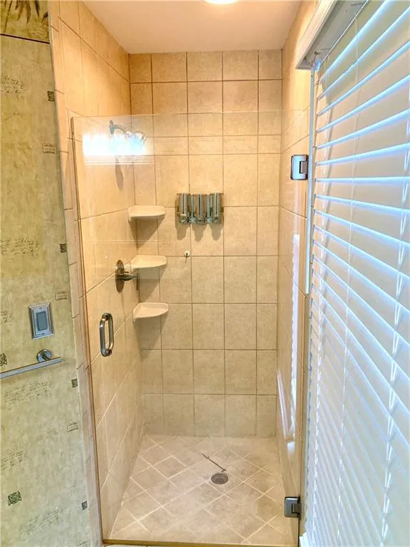 704 Garden Court, Sandy Springs, Georgia 30328, 2 Bedrooms Bedrooms, ,2 BathroomsBathrooms,Residential,Sold,704 Garden Court,7183526
