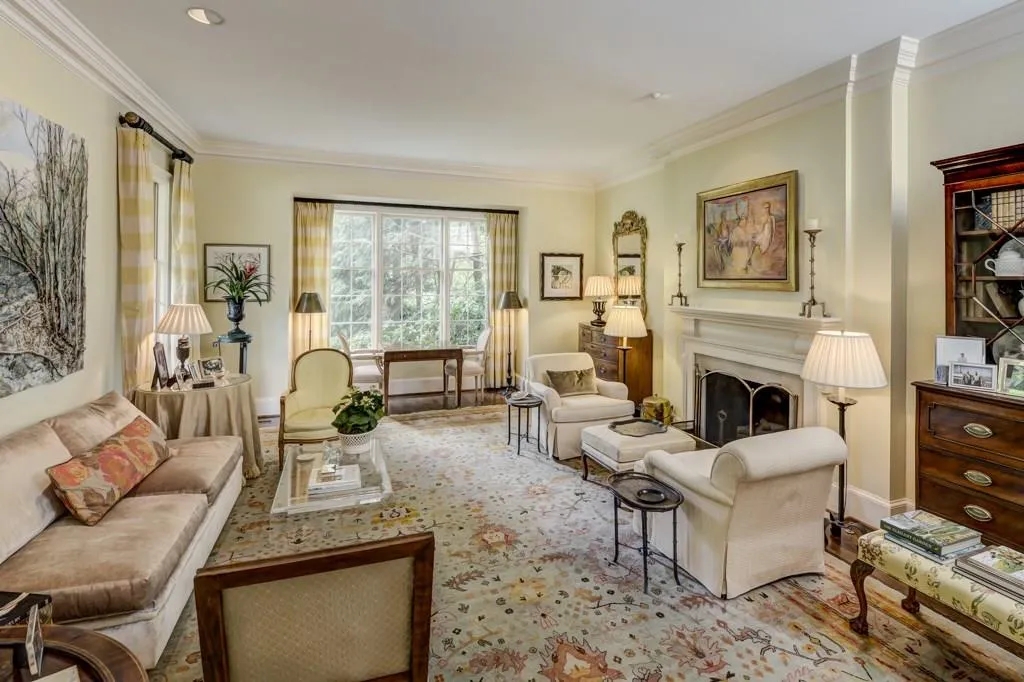 3350 W Andrews Drive, Atlanta, Georgia 30305, 4 Bedrooms Bedrooms, ,4 BathroomsBathrooms,Residential,Sold,3350 W Andrews Drive,5956423