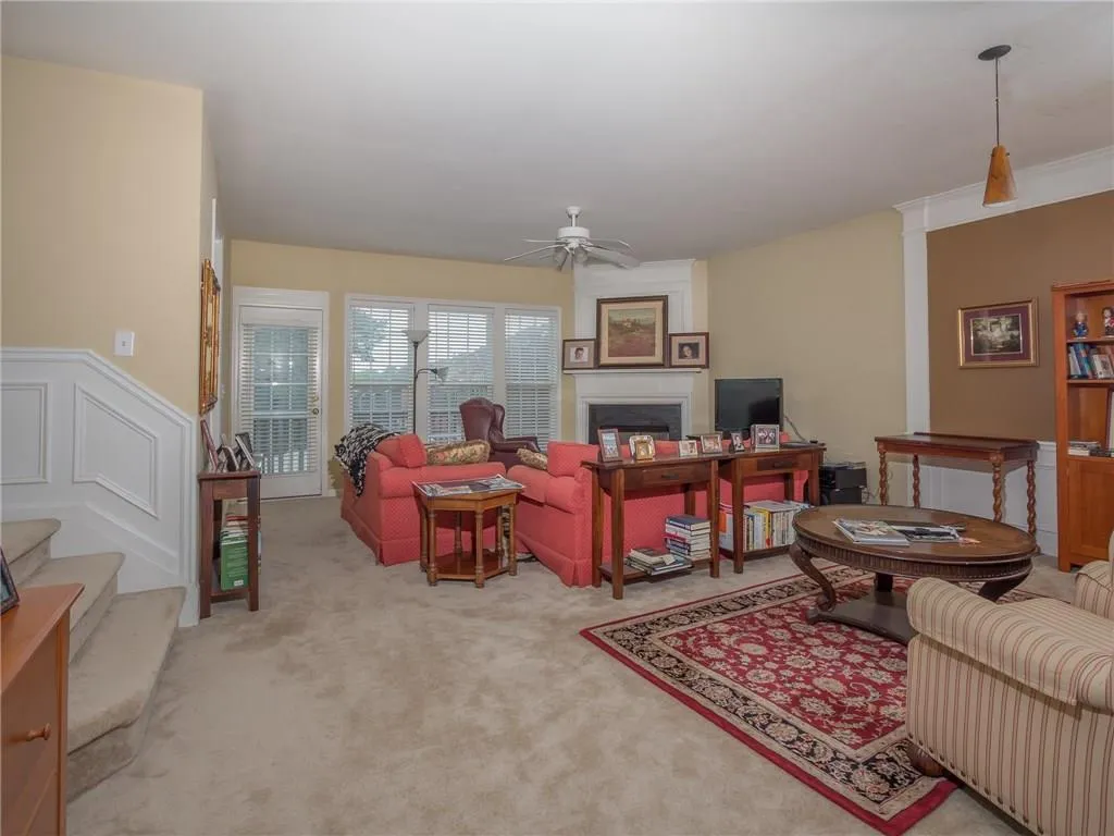 4913 Payson Way Unit 4913, Atlanta, Georgia 30339, 3 Bedrooms Bedrooms, ,2 BathroomsBathrooms,Residential,Sold,4913 Payson Way Unit 4913,5691969