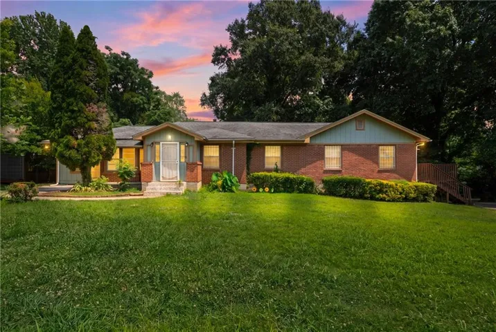 2205 Loring Court, Decatur, Georgia 30032