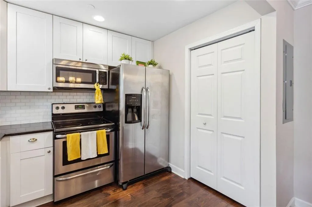 265 Winding River Drive Unit #b, Sandy Springs, Georgia 30350, 2 Bedrooms Bedrooms, ,1 BathroomBathrooms,Residential,Sold,265 Winding River Drive Unit #b,7219166 265 Winding River Drive Unit #b, Sandy Springs, Georgia 30350, 2 Bedrooms Bedrooms, ,1 BathroomBathrooms,Residential,Sold,265 Winding River Drive Unit #b,7219166