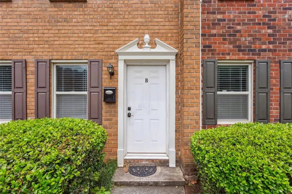 265 Winding River Drive Unit #b, Sandy Springs, Georgia 30350, 2 Bedrooms Bedrooms, ,1 BathroomBathrooms,Residential,Sold,265 Winding River Drive Unit #b,7219166 265 Winding River Drive Unit #b, Sandy Springs, Georgia 30350, 2 Bedrooms Bedrooms, ,1 BathroomBathrooms,Residential,Sold,265 Winding River Drive Unit #b,7219166