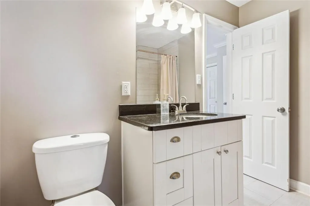 265 Winding River Drive Unit #b, Sandy Springs, Georgia 30350, 2 Bedrooms Bedrooms, ,1 BathroomBathrooms,Residential,Sold,265 Winding River Drive Unit #b,7219166 265 Winding River Drive Unit #b, Sandy Springs, Georgia 30350, 2 Bedrooms Bedrooms, ,1 BathroomBathrooms,Residential,Sold,265 Winding River Drive Unit #b,7219166