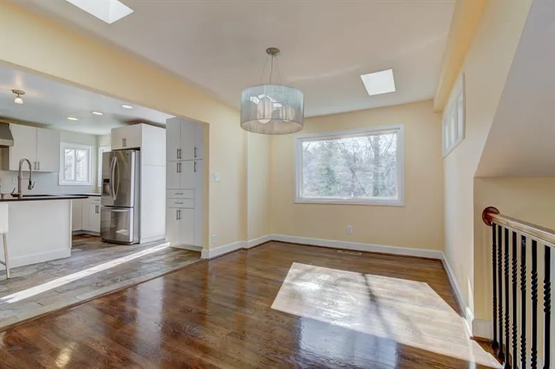 350 River Knoll Drive Nw, Atlanta, Georgia 30328, 4 Bedrooms Bedrooms, ,4 BathroomsBathrooms,Residential,Sold,350 River Knoll Drive Nw,6585604