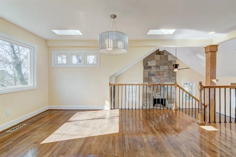 350 River Knoll Drive Nw, Atlanta, Georgia 30328, 4 Bedrooms Bedrooms, ,4 BathroomsBathrooms,Residential,Sold,350 River Knoll Drive Nw,6585604