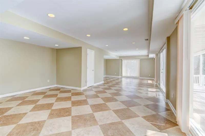 350 River Knoll Drive Nw, Atlanta, Georgia 30328, 4 Bedrooms Bedrooms, ,4 BathroomsBathrooms,Residential,Sold,350 River Knoll Drive Nw,6585604