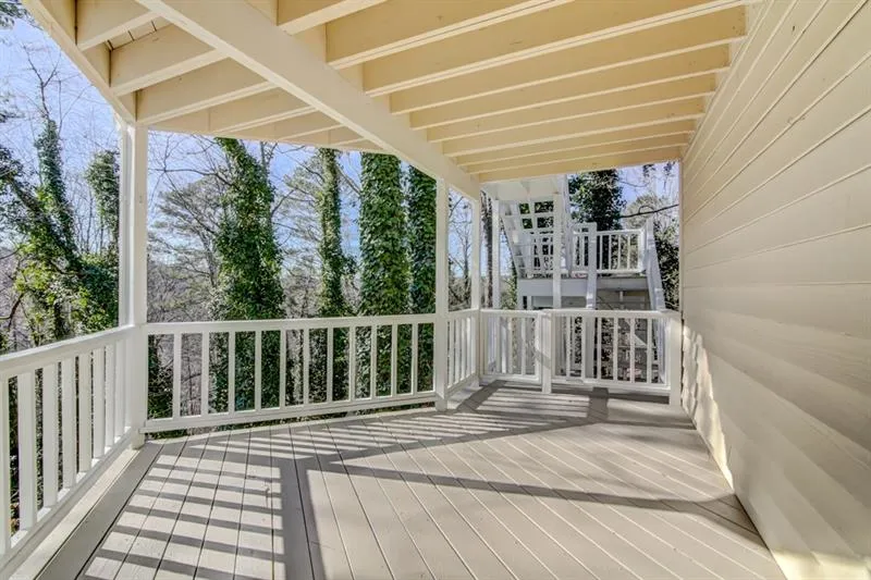 350 River Knoll Drive Nw, Atlanta, Georgia 30328, 4 Bedrooms Bedrooms, ,4 BathroomsBathrooms,Residential,Sold,350 River Knoll Drive Nw,6585604