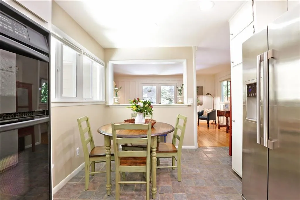 7205 Duncourtney Drive, Atlanta, Georgia 30328, 3 Bedrooms Bedrooms, ,2 BathroomsBathrooms,Residential,Sold,7205 Duncourtney Drive,5905651