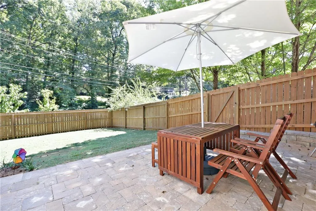7205 Duncourtney Drive, Atlanta, Georgia 30328, 3 Bedrooms Bedrooms, ,2 BathroomsBathrooms,Residential,Sold,7205 Duncourtney Drive,5905651