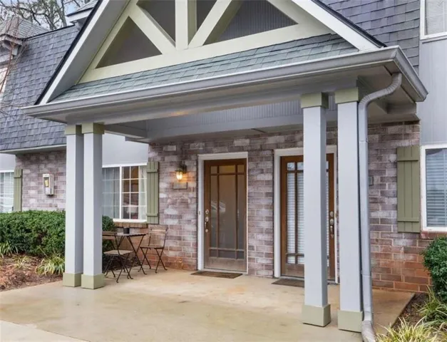 145 Rondak Circle, Smyrna, Georgia 30080