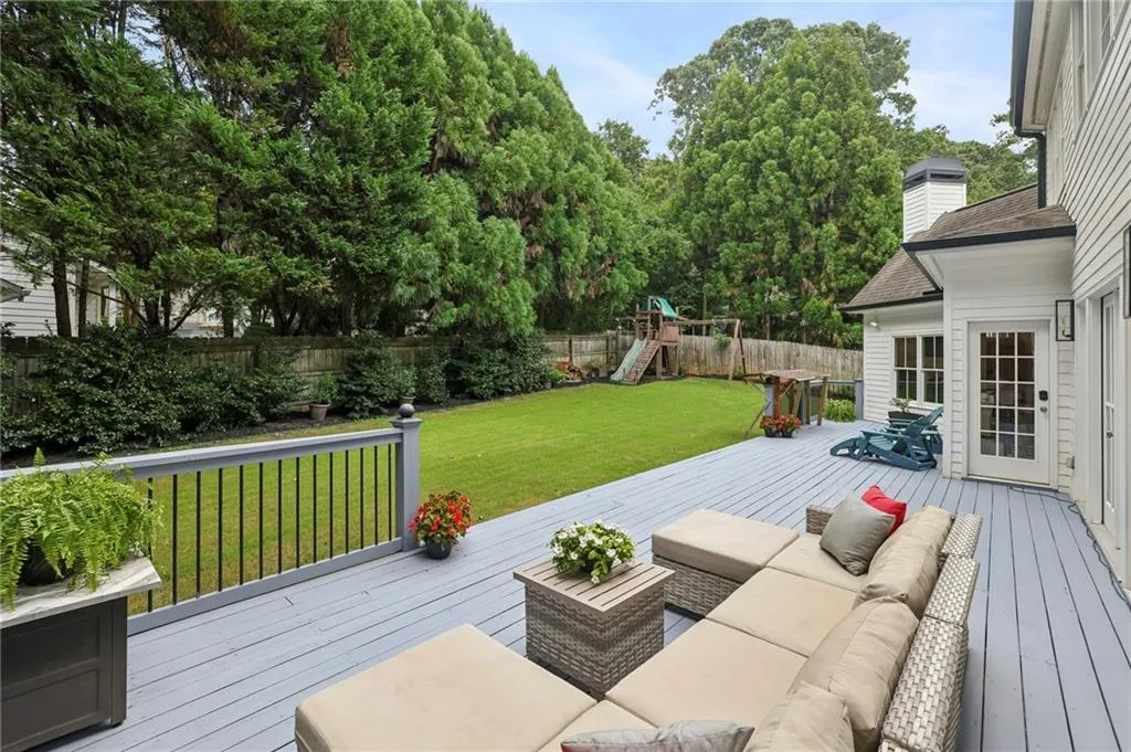 630 Timm Valley Road Ne, Atlanta, Georgia 30305, 6 Bedrooms Bedrooms, 0 ,5 BathroomsBathrooms,Residential,For Sale,630 Timm Valley Road Ne,7837998