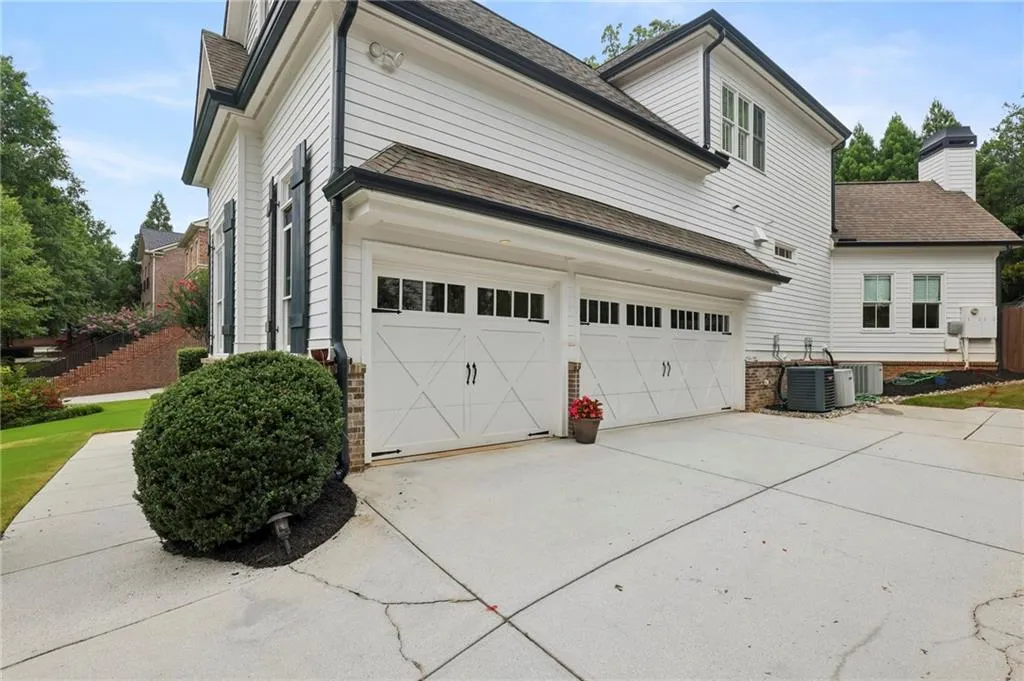 630 Timm Valley Road Ne, Atlanta, Georgia 30305, 6 Bedrooms Bedrooms, 0 ,5 BathroomsBathrooms,Residential,For Sale,630 Timm Valley Road Ne,7837998