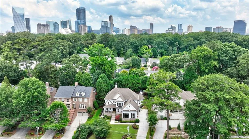 630 Timm Valley Road Ne, Atlanta, Georgia 30305, 6 Bedrooms Bedrooms, 0 ,5 BathroomsBathrooms,Residential,For Sale,630 Timm Valley Road Ne,7837998