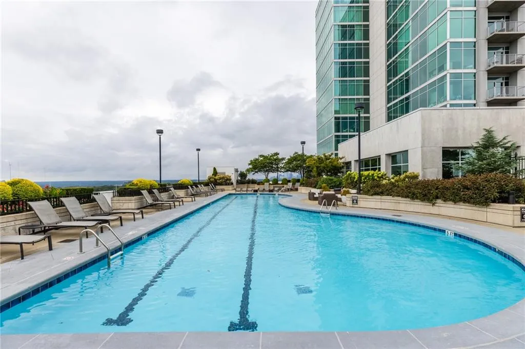 250 Pharr Road Ne Unit 1517, Atlanta, Georgia 30305, 1 Bedroom Bedrooms, ,1 BathroomBathrooms,Residential,For Sale,250 Pharr Road Ne Unit 1517,7608757