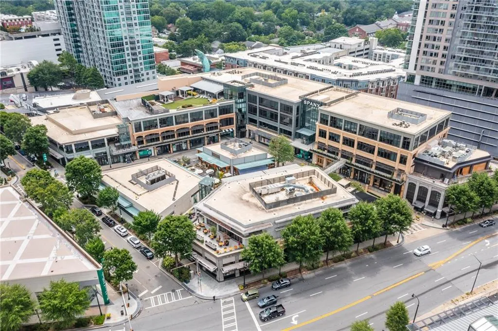 250 Pharr Road Ne Unit 1517, Atlanta, Georgia 30305, 1 Bedroom Bedrooms, ,1 BathroomBathrooms,Residential,For Sale,250 Pharr Road Ne Unit 1517,7608757