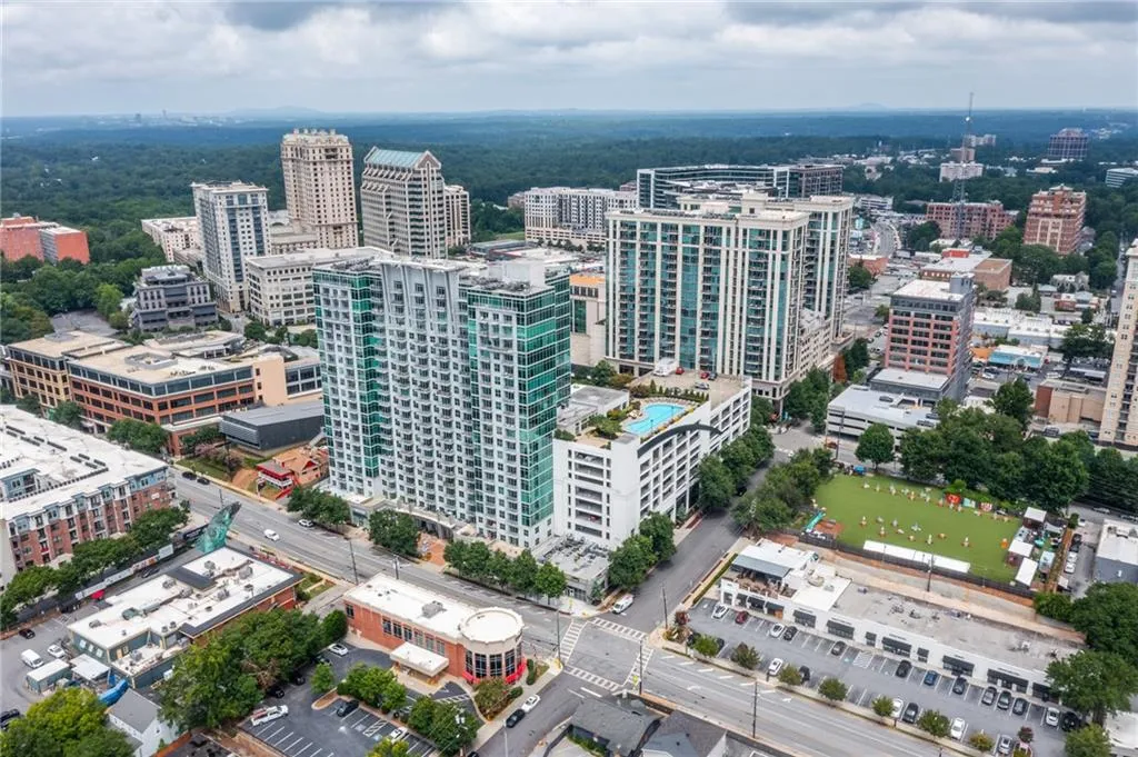 250 Pharr Road Ne Unit 1517, Atlanta, Georgia 30305, 1 Bedroom Bedrooms, ,1 BathroomBathrooms,Residential,For Sale,250 Pharr Road Ne Unit 1517,7608757
