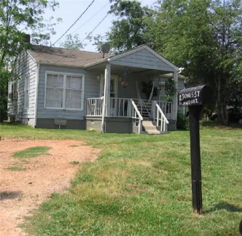 11 Jones, Gainesville, Georgia 30501