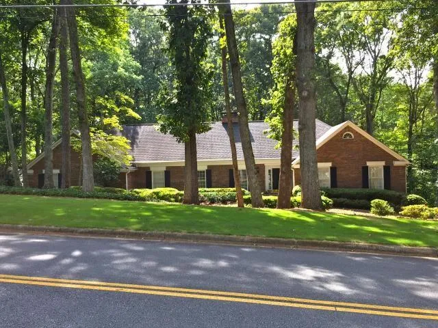 8940 River Run, Sandy Springs, Georgia 30350, 5 Bedrooms Bedrooms, ,3 BathroomsBathrooms,Residential,Sold,8940 River Run,5588971