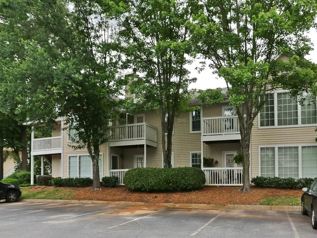 304 Gettysburg Place Unit 304, Sandy Springs, Georgia 30350, 2 Bedrooms Bedrooms, ,2 BathroomsBathrooms,Residential,Sold,304 Gettysburg Place Unit 304,5702961