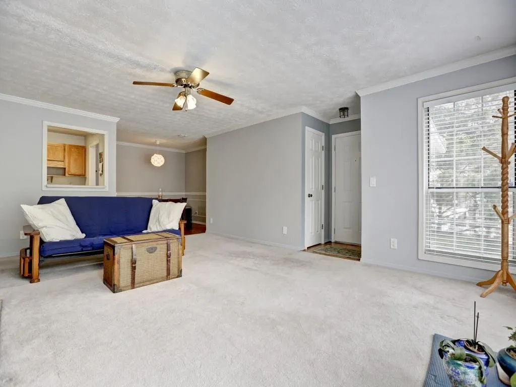 304 Gettysburg Place Unit 304, Sandy Springs, Georgia 30350, 2 Bedrooms Bedrooms, ,2 BathroomsBathrooms,Residential,Sold,304 Gettysburg Place Unit 304,5702961
