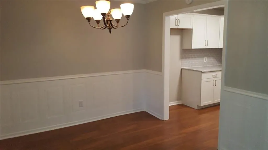 808 Abingdon Way, Sandy Springs, Georgia 30328, 1 Bedroom Bedrooms, ,1 BathroomBathrooms,Residential,Sold,808 Abingdon Way,5922769