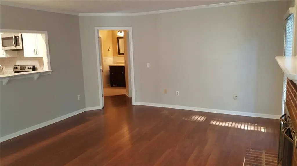 808 Abingdon Way, Sandy Springs, Georgia 30328, 1 Bedroom Bedrooms, ,1 BathroomBathrooms,Residential,Sold,808 Abingdon Way,5922769
