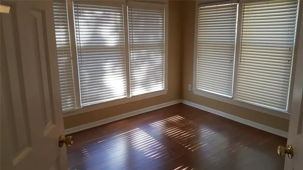 808 Abingdon Way, Sandy Springs, Georgia 30328, 1 Bedroom Bedrooms, ,1 BathroomBathrooms,Residential,Sold,808 Abingdon Way,5922769