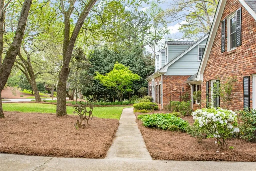 775 Old Campus Trail, Atlanta, Georgia 30328, 5 Bedrooms Bedrooms, ,3 BathroomsBathrooms,Residential,Sold,775 Old Campus Trail,6535276
