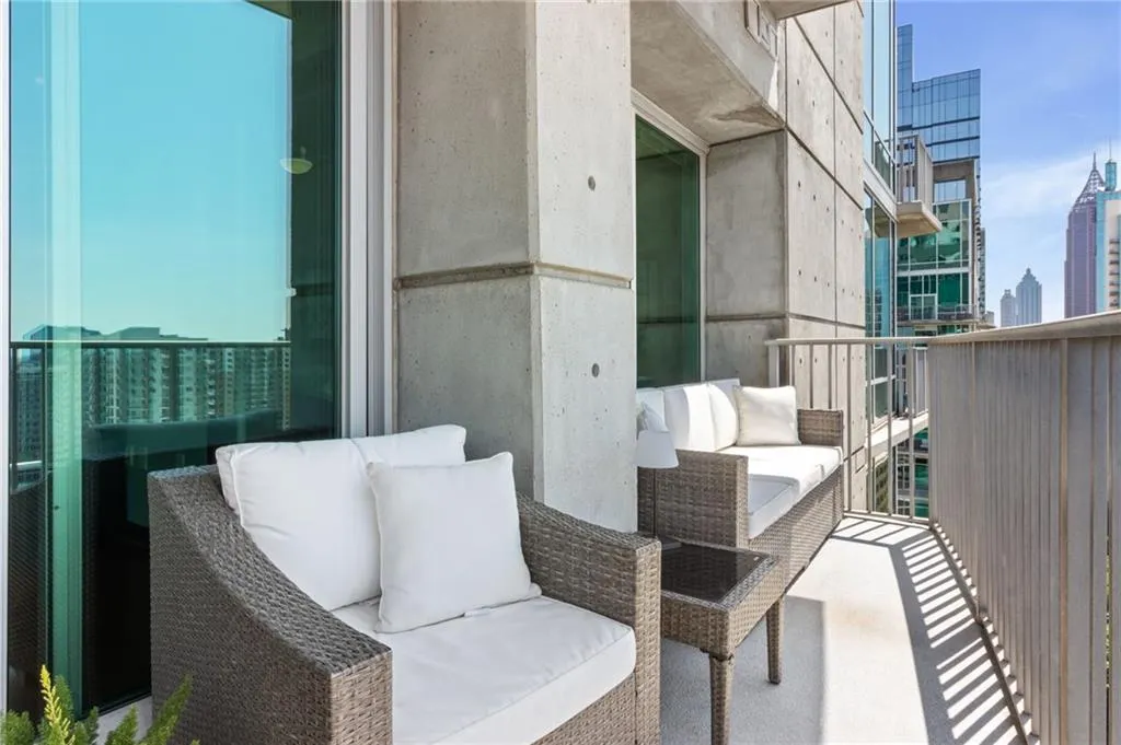943 Peachtree Street Ne Unit 1910, Atlanta, Georgia 30309, 2 Bedrooms Bedrooms, ,2 BathroomsBathrooms,Residential,For Sale,943 Peachtree Street Ne Unit 1910,7631755