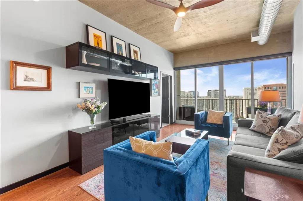 943 Peachtree Street Ne Unit 1910, Atlanta, Georgia 30309, 2 Bedrooms Bedrooms, ,2 BathroomsBathrooms,Residential,For Sale,943 Peachtree Street Ne Unit 1910,7631755