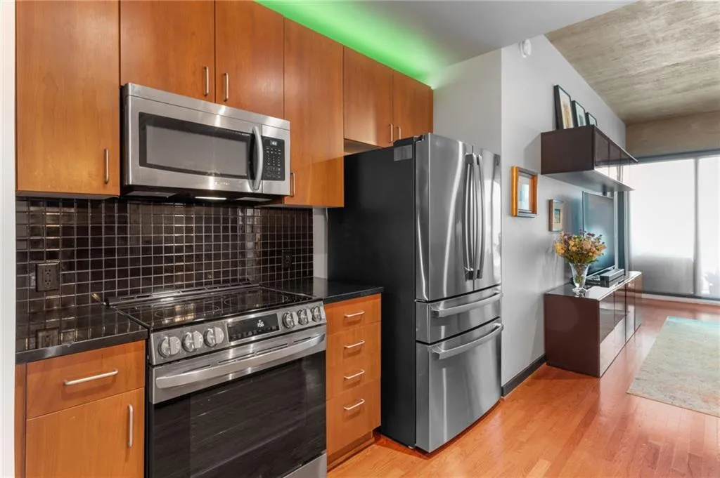 943 Peachtree Street Ne Unit 1910, Atlanta, Georgia 30309, 2 Bedrooms Bedrooms, ,2 BathroomsBathrooms,Residential,For Sale,943 Peachtree Street Ne Unit 1910,7631755