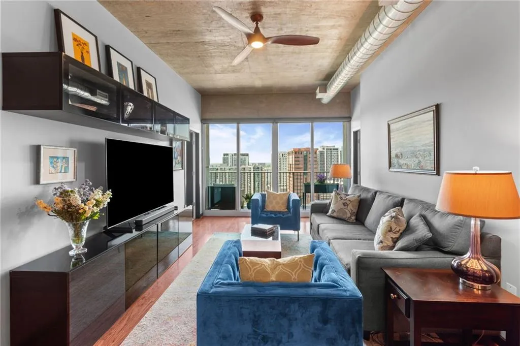 943 Peachtree Street Ne Unit 1910, Atlanta, Georgia 30309, 2 Bedrooms Bedrooms, ,2 BathroomsBathrooms,Residential,For Sale,943 Peachtree Street Ne Unit 1910,7631755