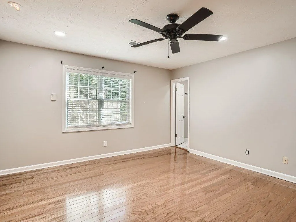 380 N. River Parkway Unit D, Sandy Springs, Georgia 30350, 3 Bedrooms Bedrooms, ,2 BathroomsBathrooms,Residential,Sold,380 N. River Parkway Unit D,7117222